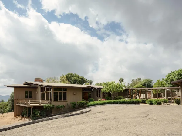 $2,750,000 | 10535 Fuerte Drive, La Mesa, CA 91941