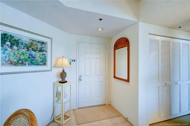 $6,500 | 221 Northeast Plantation Road, Unit 407, Stuart, FL 34996