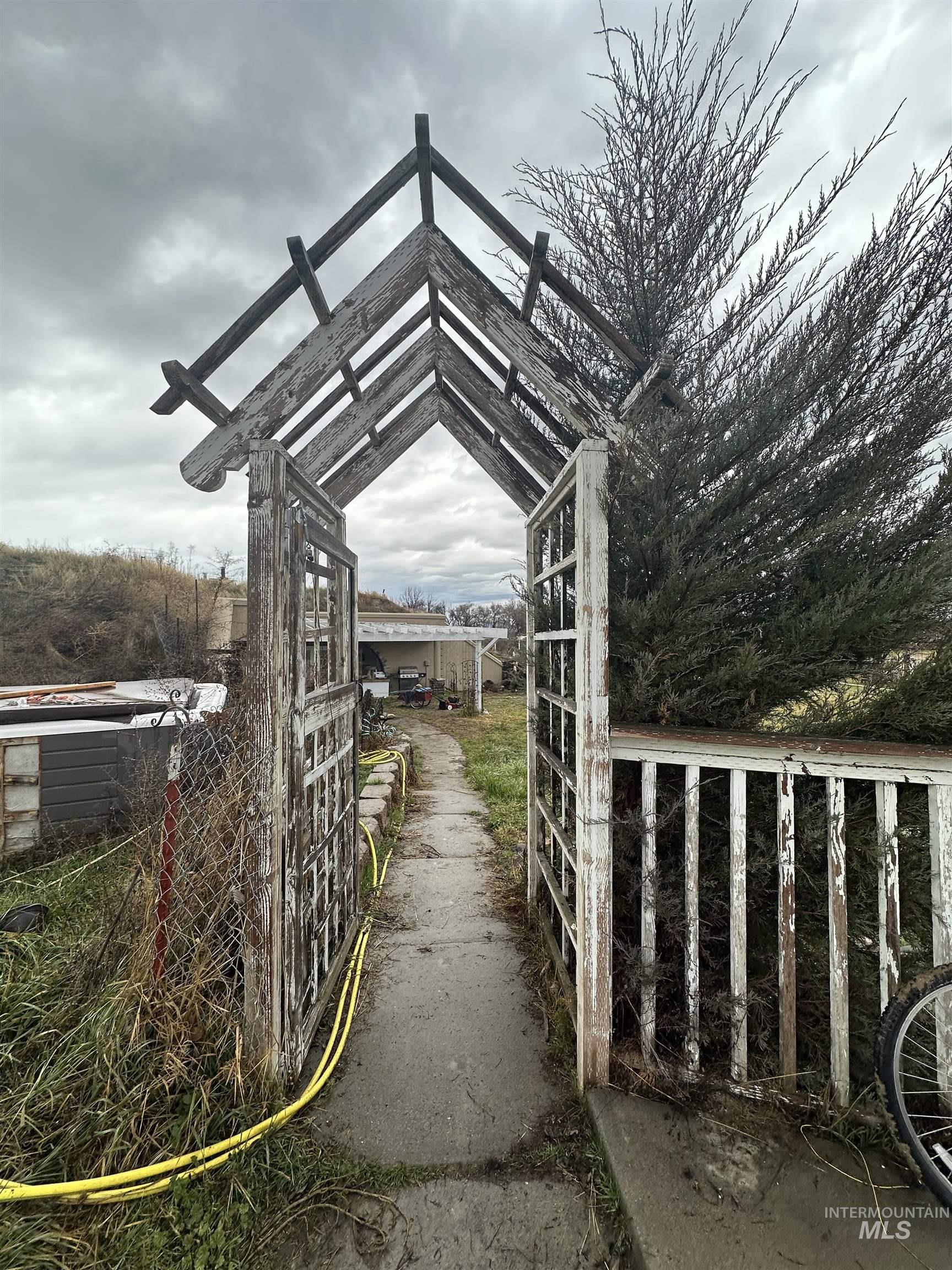 5860 Akron Road New Plymouth, ID 83655 - Photo 28 of 33 View of community