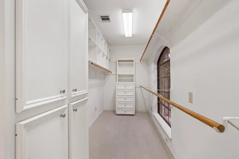 $800,000 | 7416 Kelving Street, Houston, TX 77030