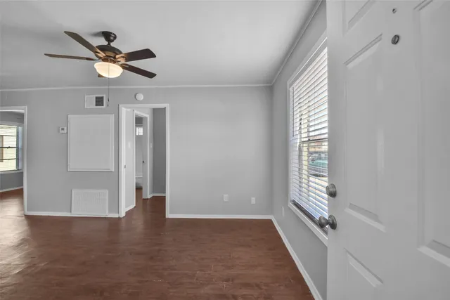 $875 | 1511 Broadmoor Drive, Unit B, Bryan, TX 77802