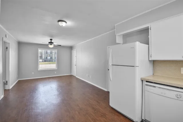 $875 | 1511 Broadmoor Drive, Unit B, Bryan, TX 77802