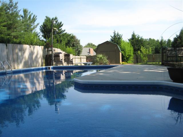 200 Jamestown Road Tullahoma, TN 37388 - Photo 15 of 20 Great L shaped pool.