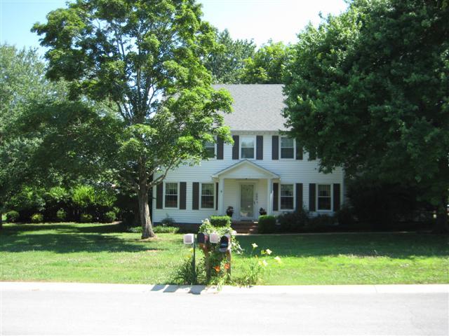 200 Jamestown Road Tullahoma, TN 37388 - Photo 2 of 20 Welcome to Colonial Acres 200 Jamestown Road!