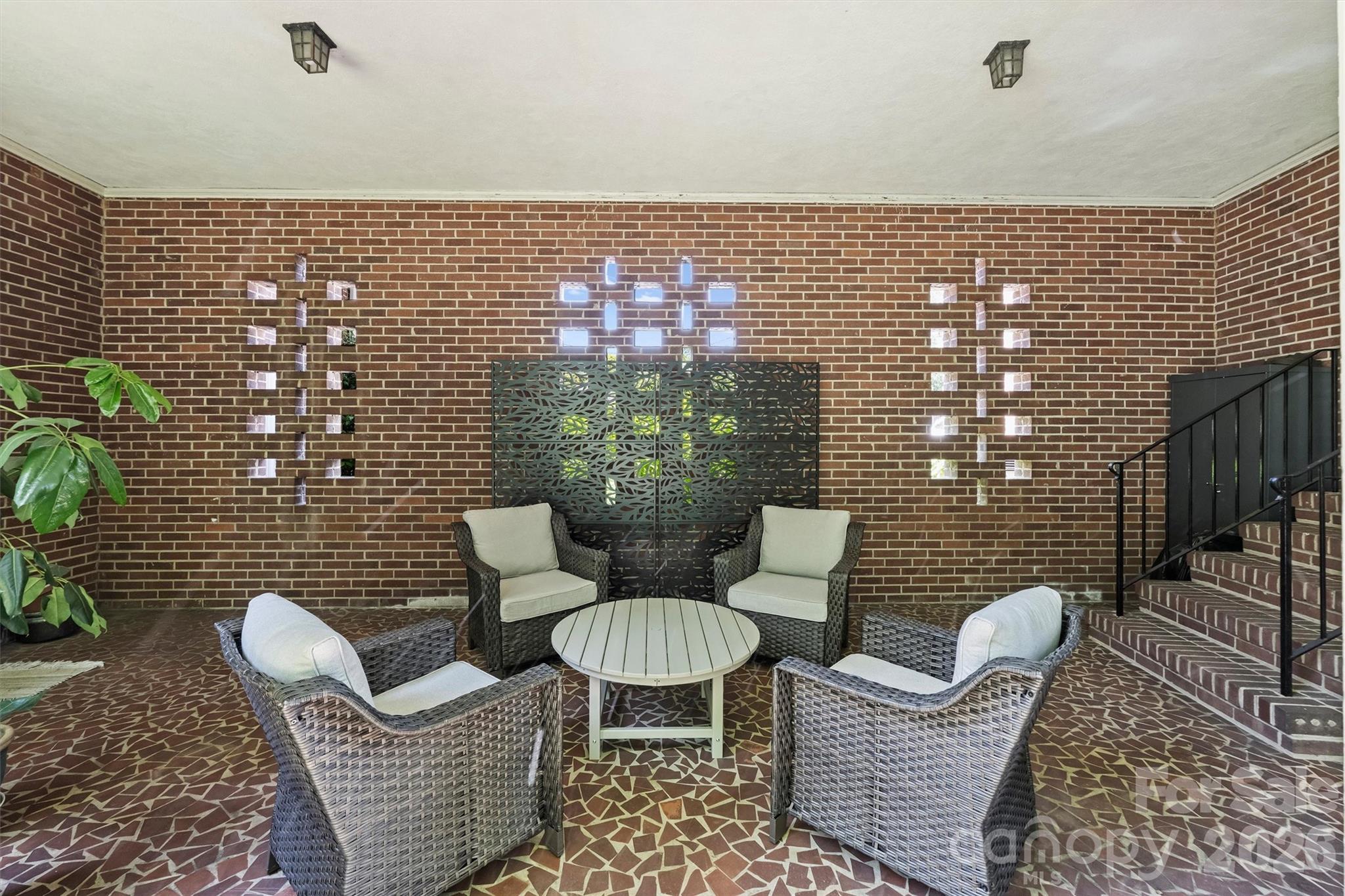 930 Ardsley Road, Unit 2 Charlotte, NC 28207 - Photo 31 of 36