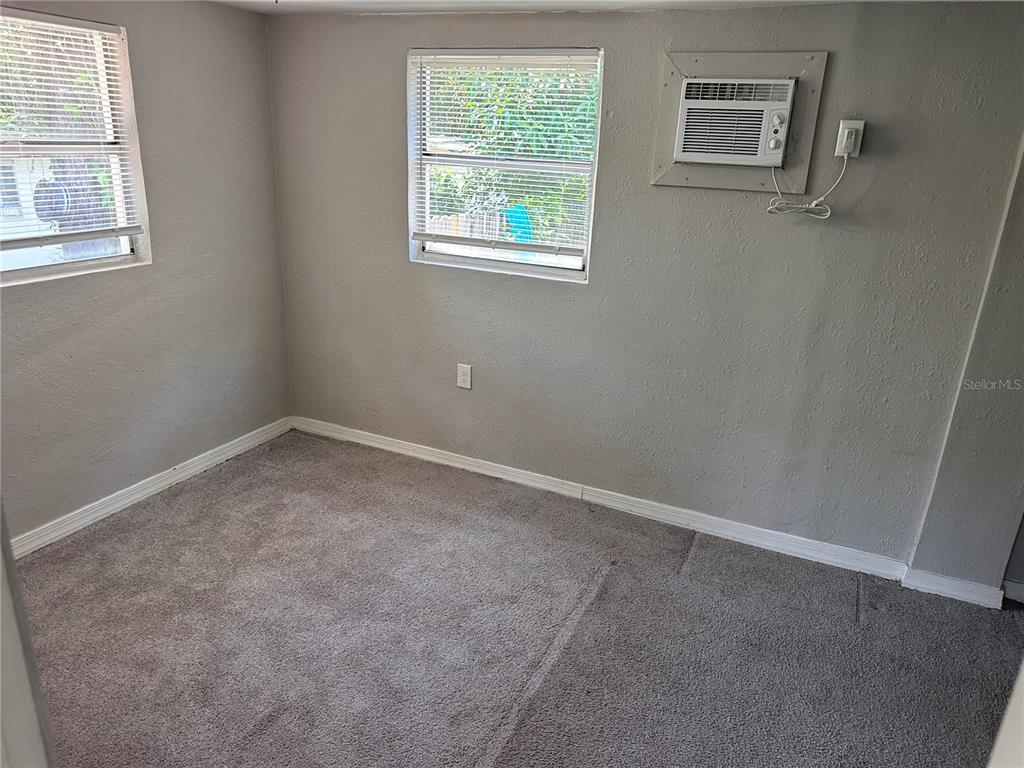 4017 Watson Road Tampa, FL 33610 - Photo 21 of 38