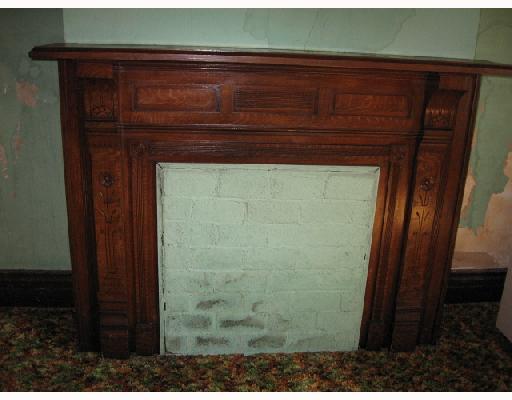 784 Mercer Road Butler, PA 16001 - Photo 5 of 13 Living Room. DETAILS* DETAILS