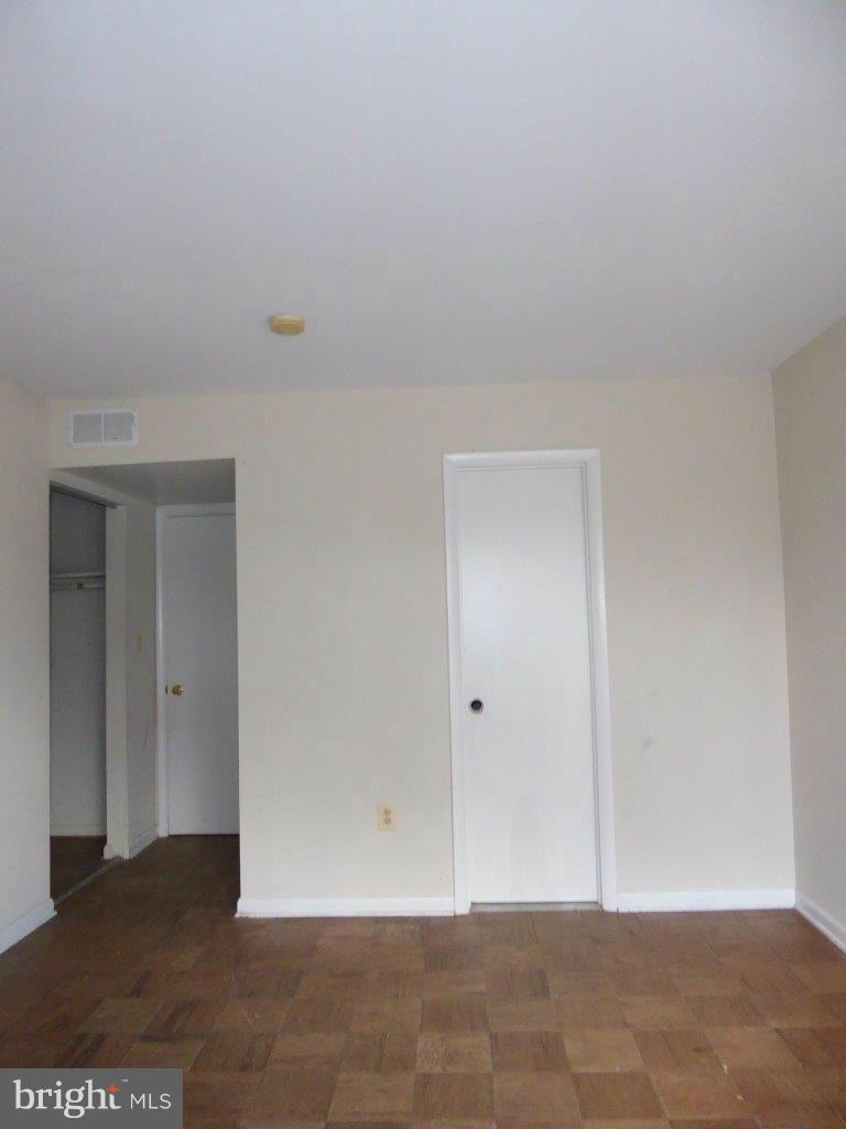 7967 Riggs Road, Unit 6 Hyattsville, MD 20783 - Photo 15 of 17 Bath (Master)