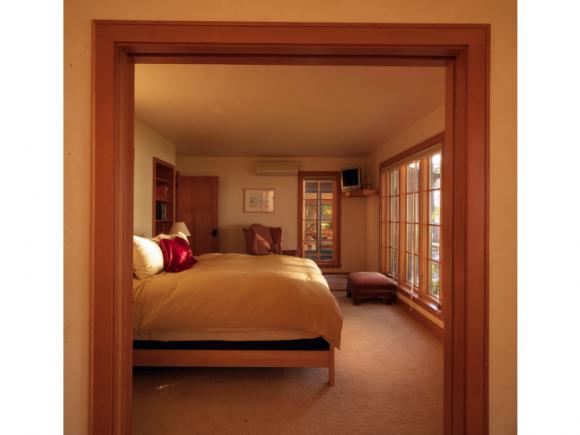 5 Englewood Road South Hero, VT 05486 - Photo 11 of 31 Gallery Image 11