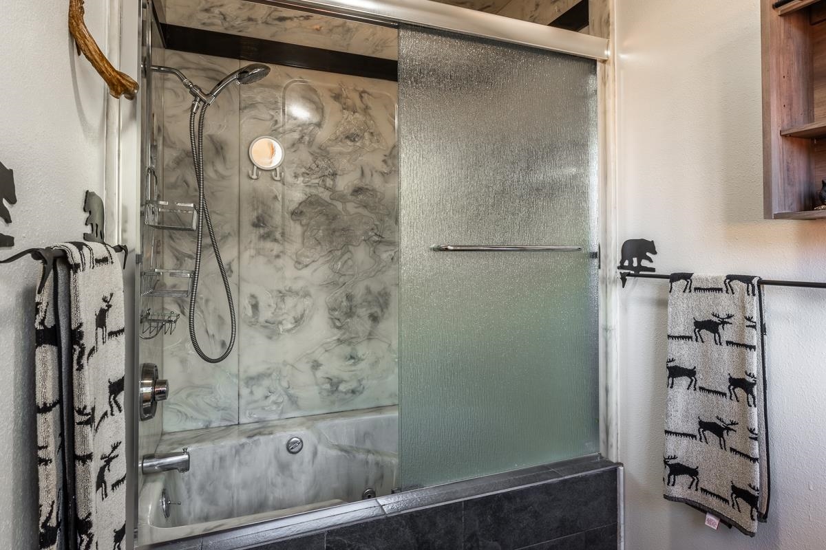 178 Wagon Wheel Road Mammoth Lakes, CA 93546 - Photo 13 of 34 Gallery Image 13