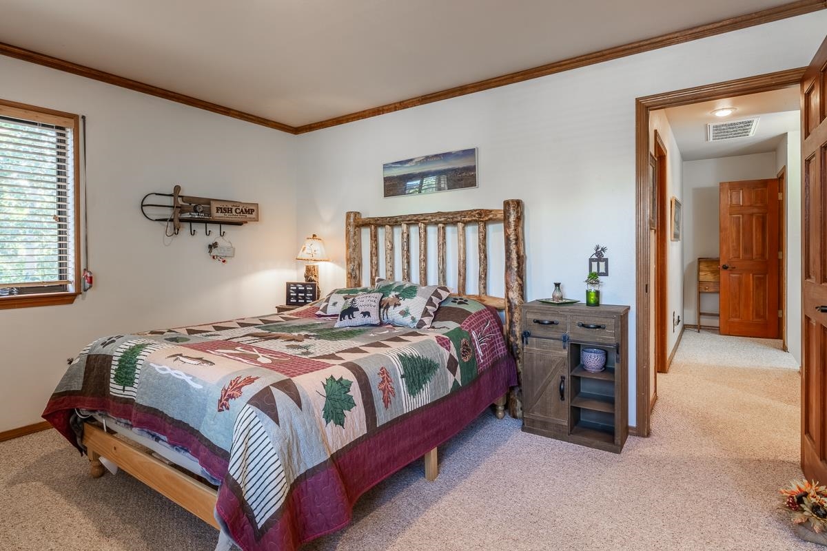 178 Wagon Wheel Road Mammoth Lakes, CA 93546 - Photo 16 of 34 Gallery Image 16