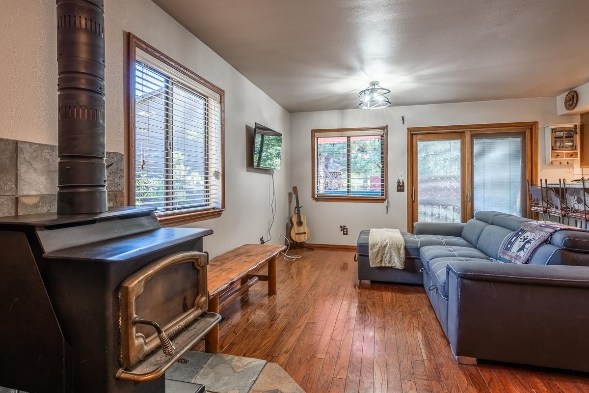 178 Wagon Wheel Road Mammoth Lakes, CA 93546 - Photo 21 of 34 Gallery Image 21
