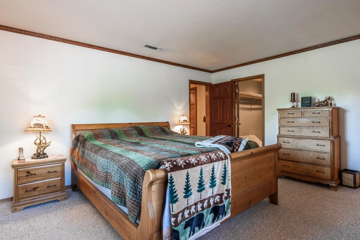 178 Wagon Wheel Road Mammoth Lakes, CA 93546 - Photo 8 of 34 Gallery Image 8