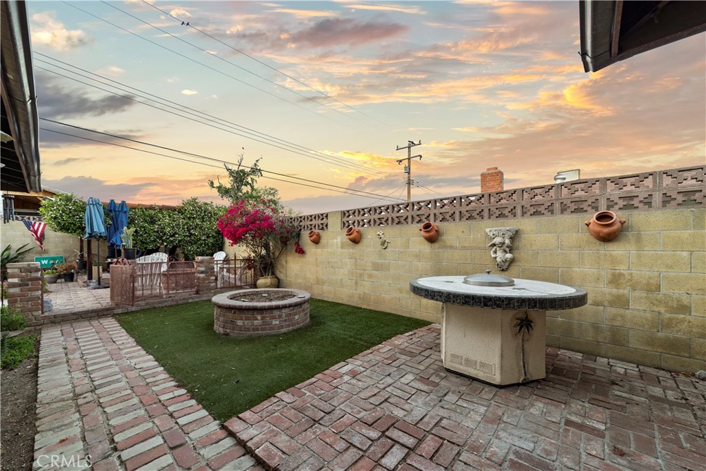 440 West Heather Street Rialto, CA 92376 - Photo 27 of 35