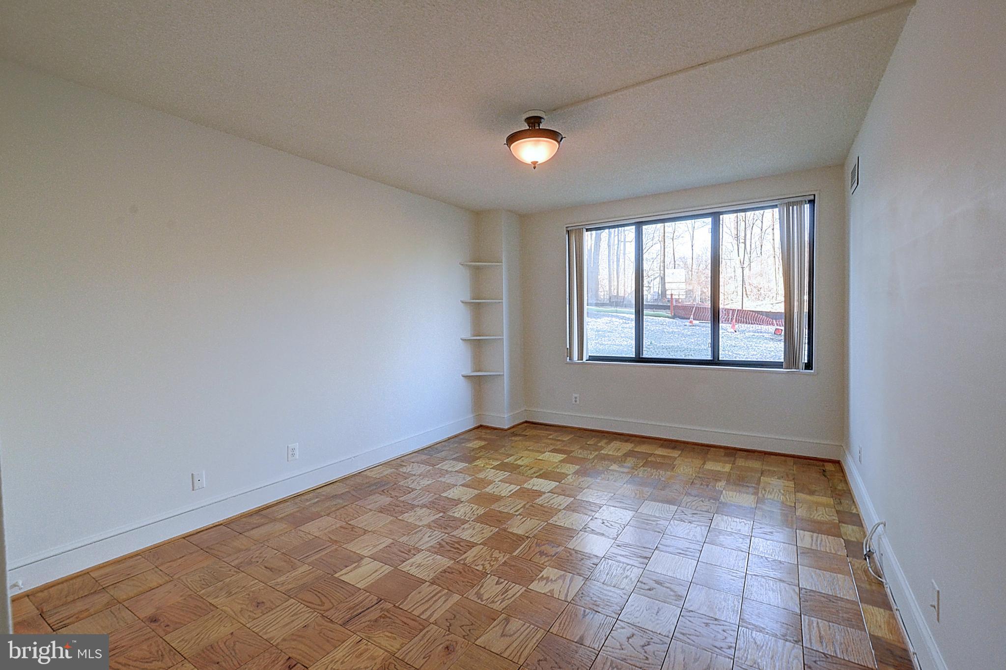 5225 Pooks Hill Road, Unit B24N Bethesda, MD 20814 - Photo 10 of 24 Bedroom