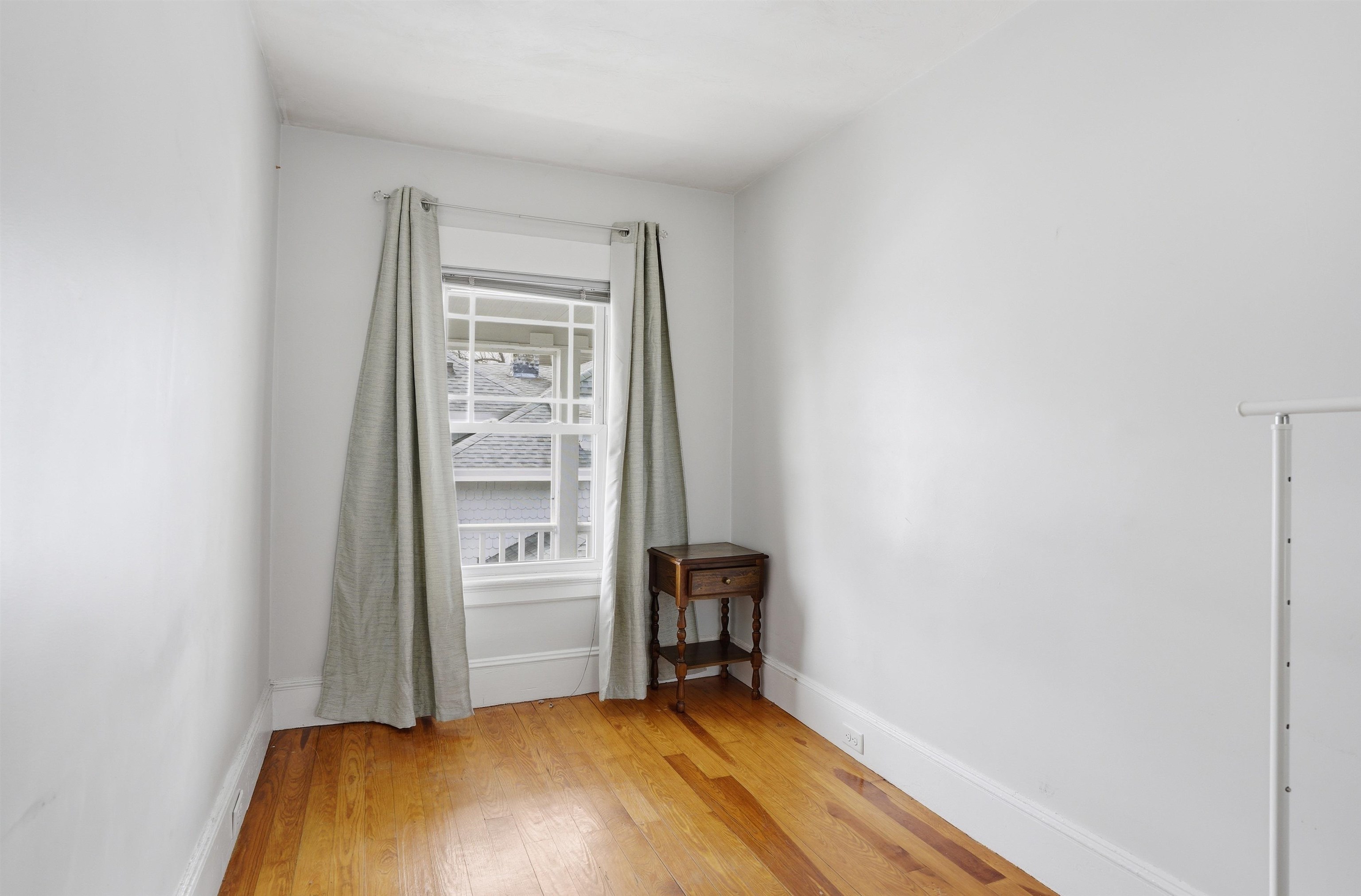 747 Union Street, Unit 2 Manchester, NH 03104 - Photo 17 of 23