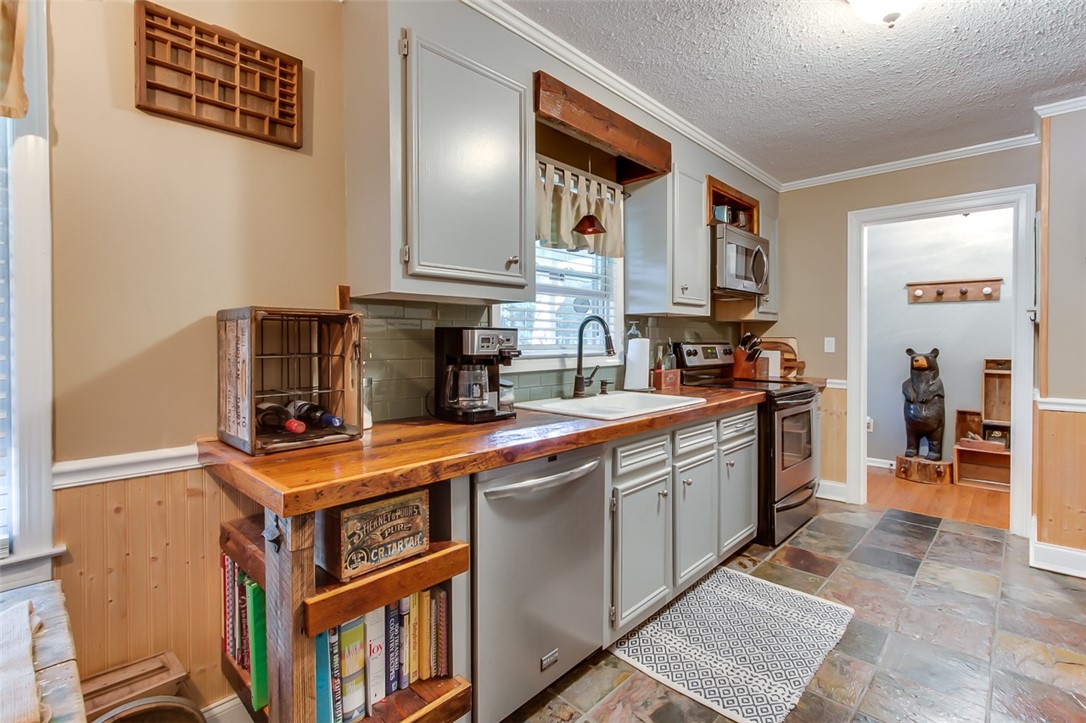 234 Butler Road Williamston, SC 29697 - Photo 8 of 35 Gallery Image 8