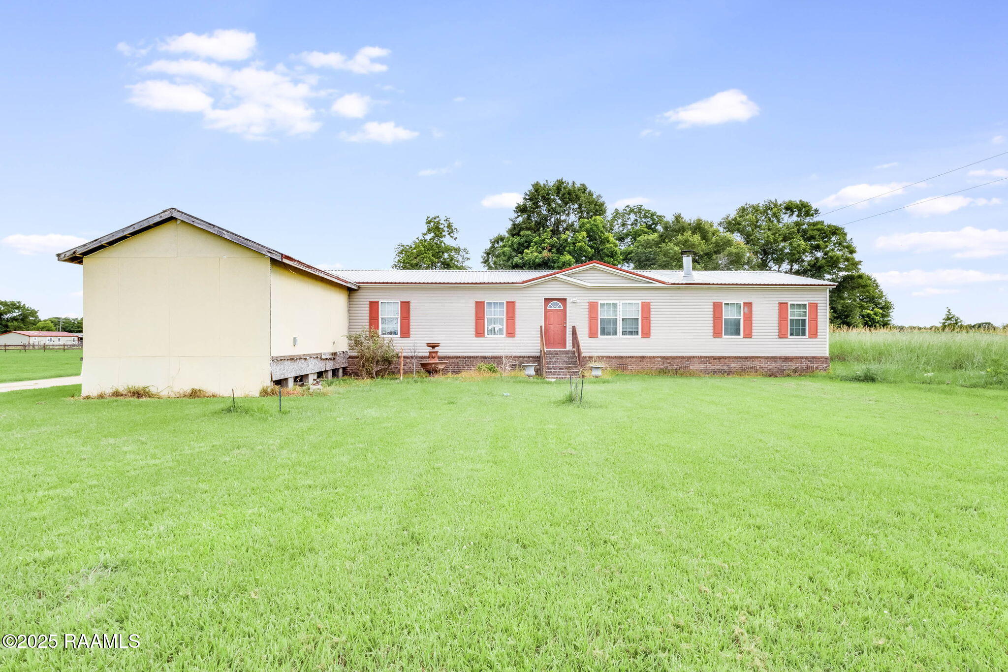 1-web-or-mls-2747 Peach Bloom Hwy-1