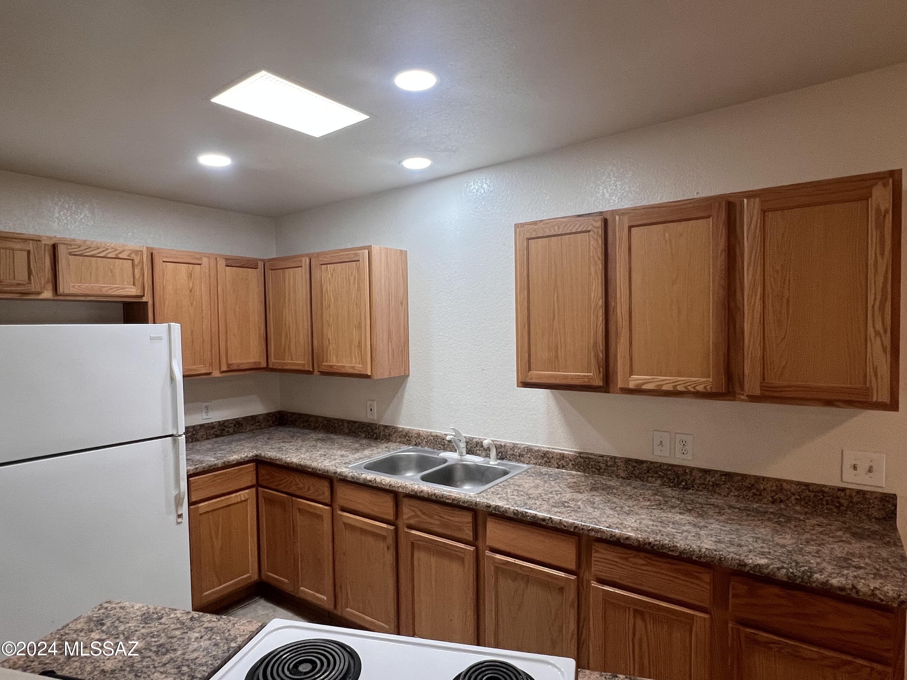 324 West King Road Tucson, AZ 85705 - Photo 6 of 17