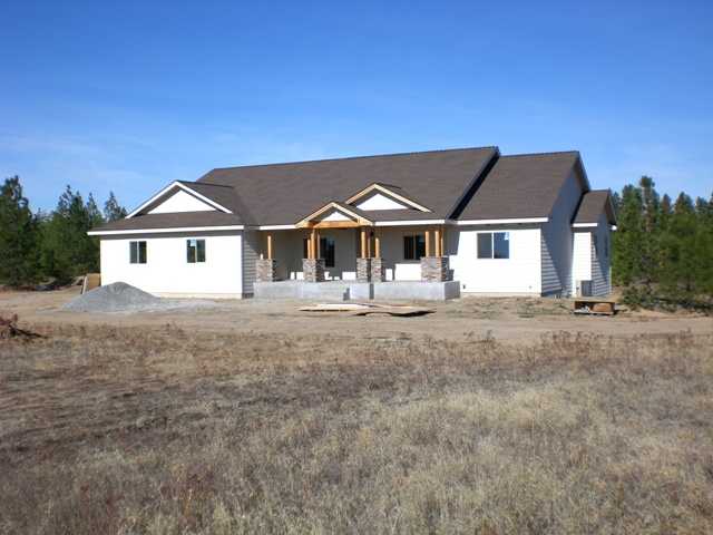 1920 West Enoch Road Deer Park, WA 99006 - Photo 1 of 9 Gallery Image 1