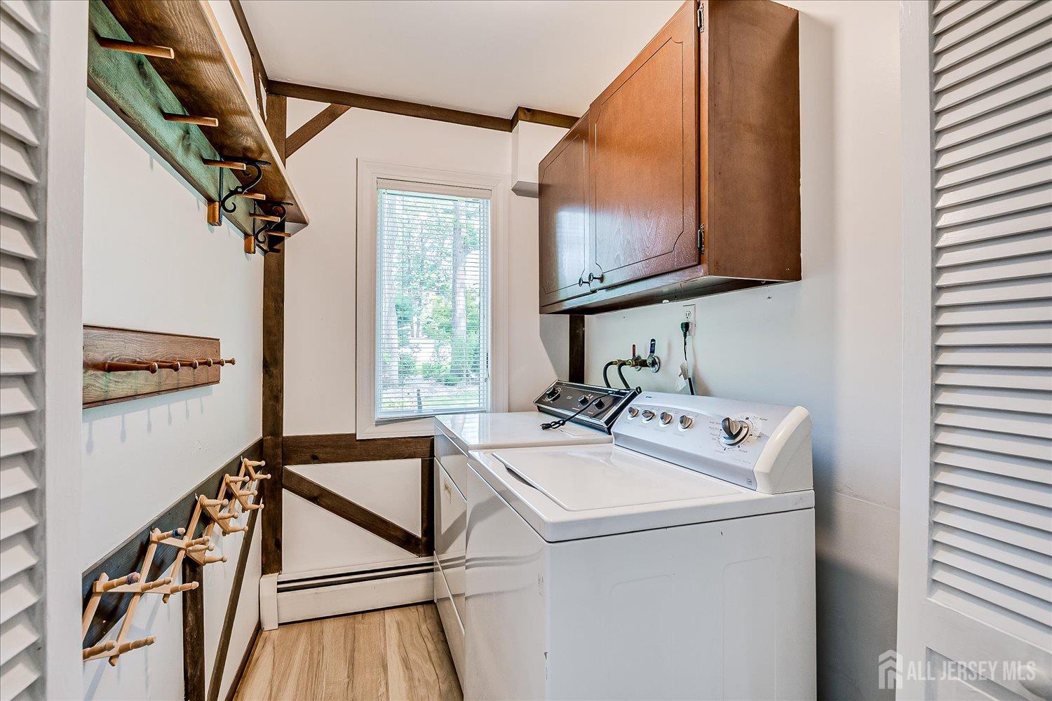 40 Montclair Avenue Edison, NJ 08820 - Photo 29 of 57