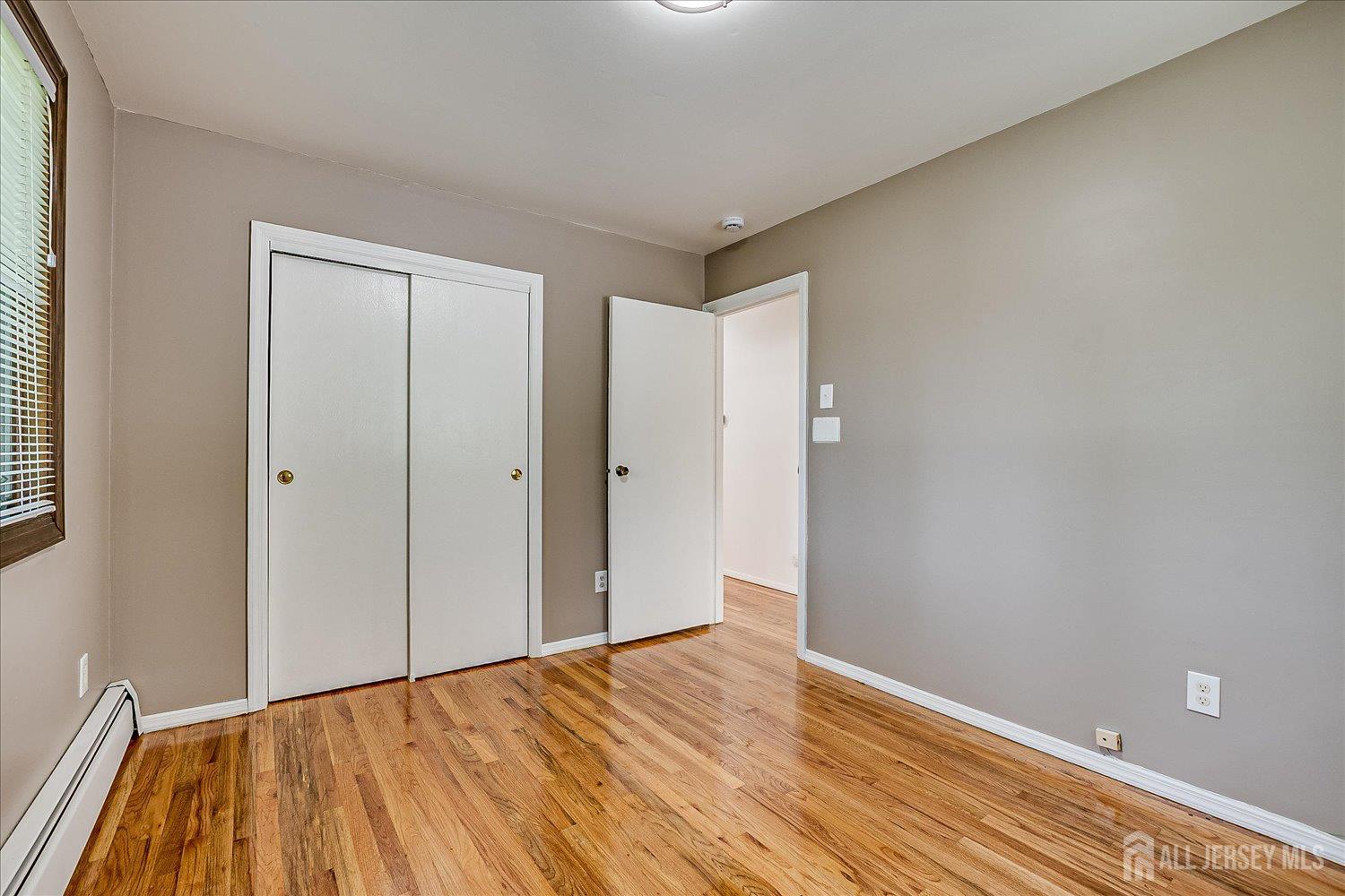 40 Montclair Avenue Edison, NJ 08820 - Photo 40 of 57