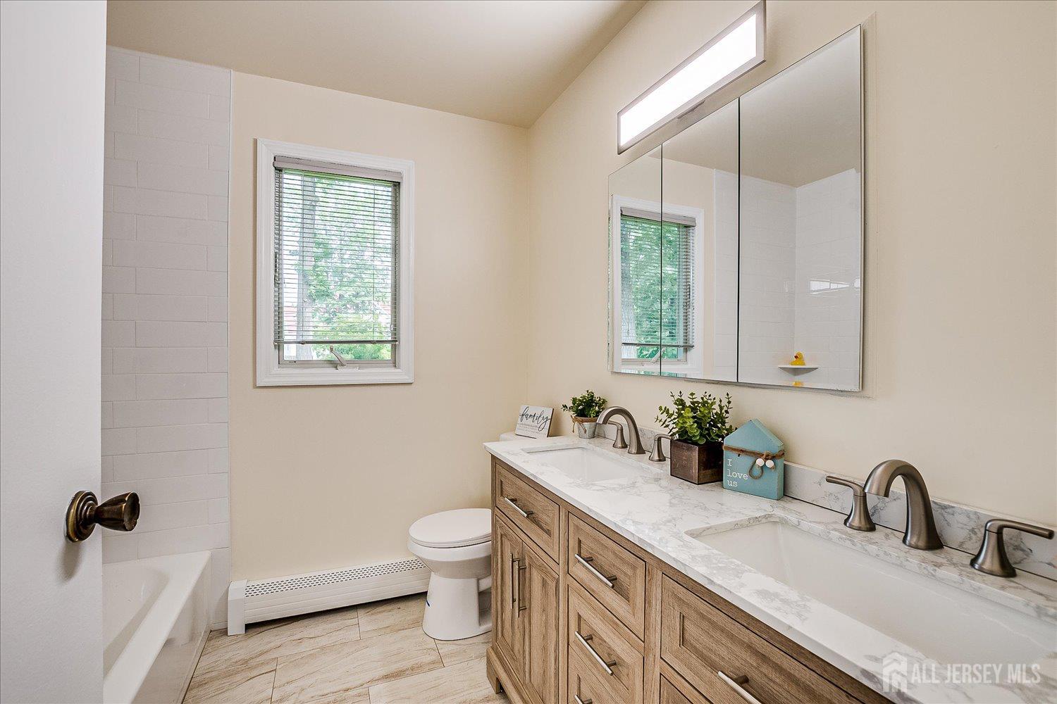 40 Montclair Avenue Edison, NJ 08820 - Photo 42 of 57