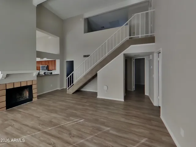 $1,909 | 20840 North 21st Avenue, Phoenix, AZ 85027