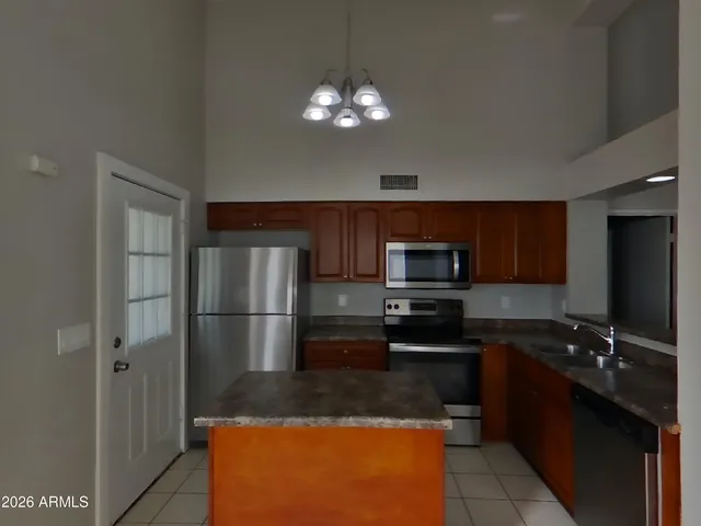 $1,869 | 20840 North 21st Avenue, Phoenix, AZ 85027