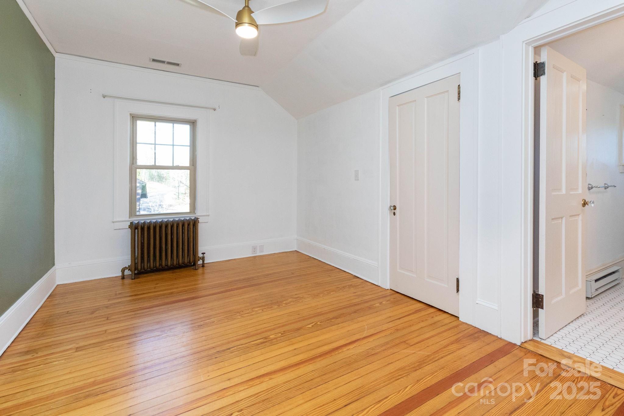 302 Iron Ridge Loop Asheville, NC 28806 - Photo 25 of 36