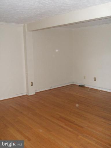 2502 Summers Ridge Drive Odenton, MD 21113 - Photo 3 of 14 Family Room