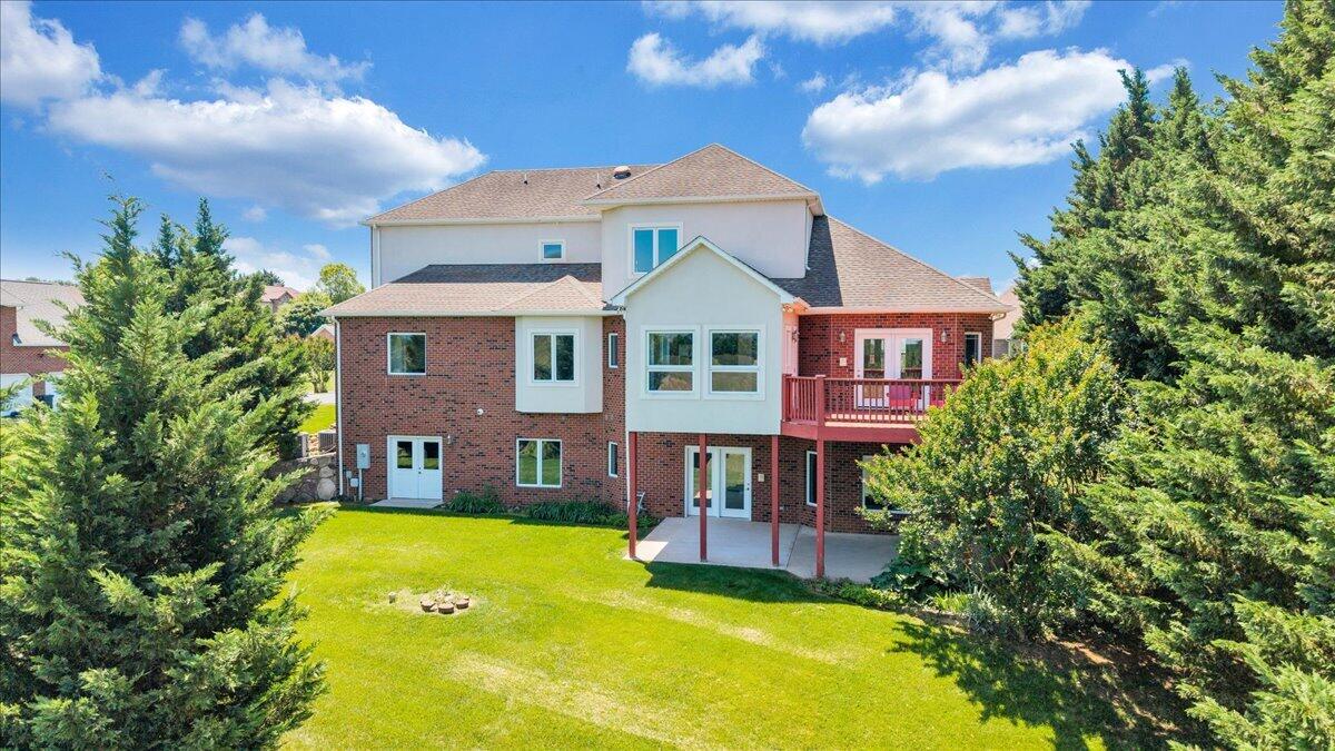 625 Frontier Way Fincastle, VA 24090 - Photo 90 of 105 090-DJI_20260529122358_0301_D
