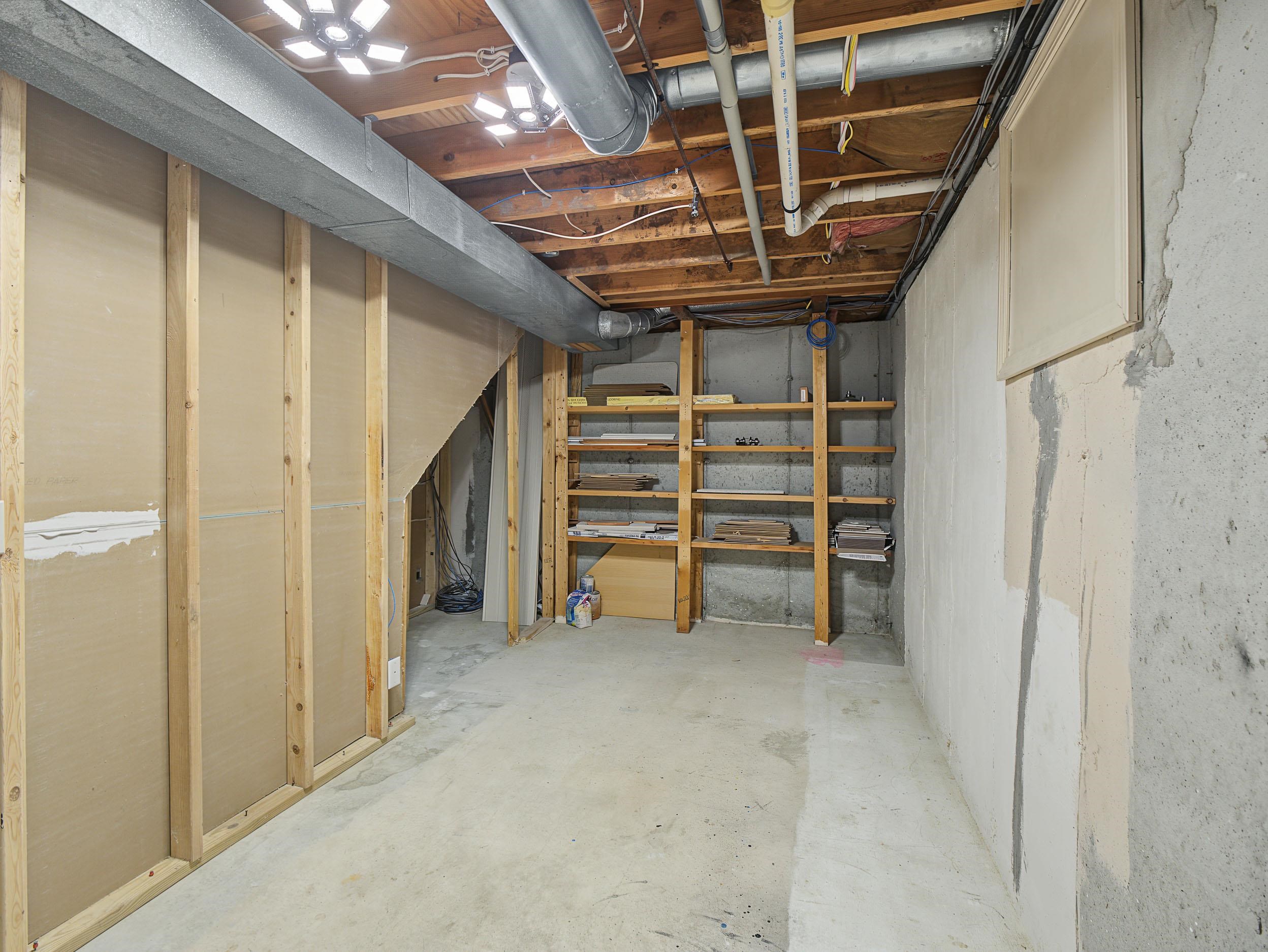 2618 Fell Madison, WI 53713 - Photo 39 of 50 Gallery Image 39