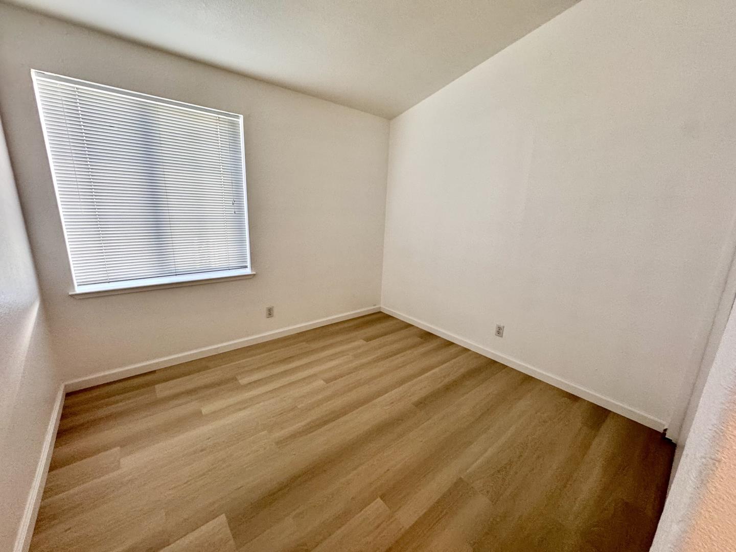 200 Ford Road, Unit 227 San Jose, CA 95138 - Photo 19 of 27 a view of a room that has a window in it