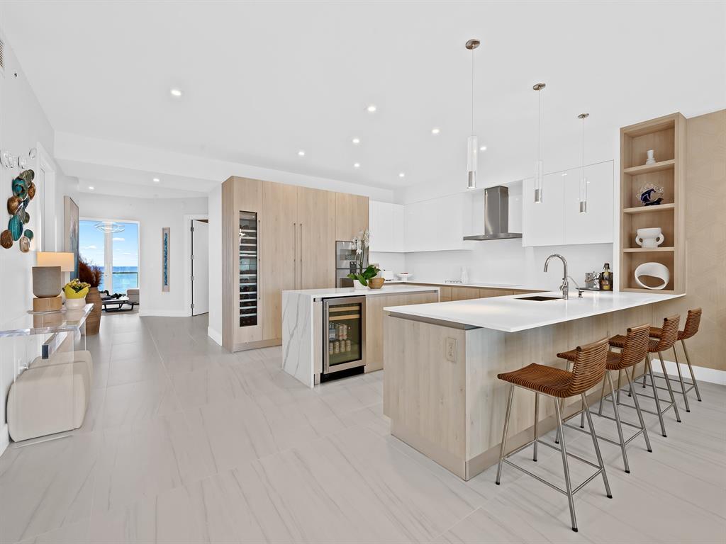 321 North Birch Road, Unit 1002 Fort Lauderdale, FL 33304 - Photo 10 of 48