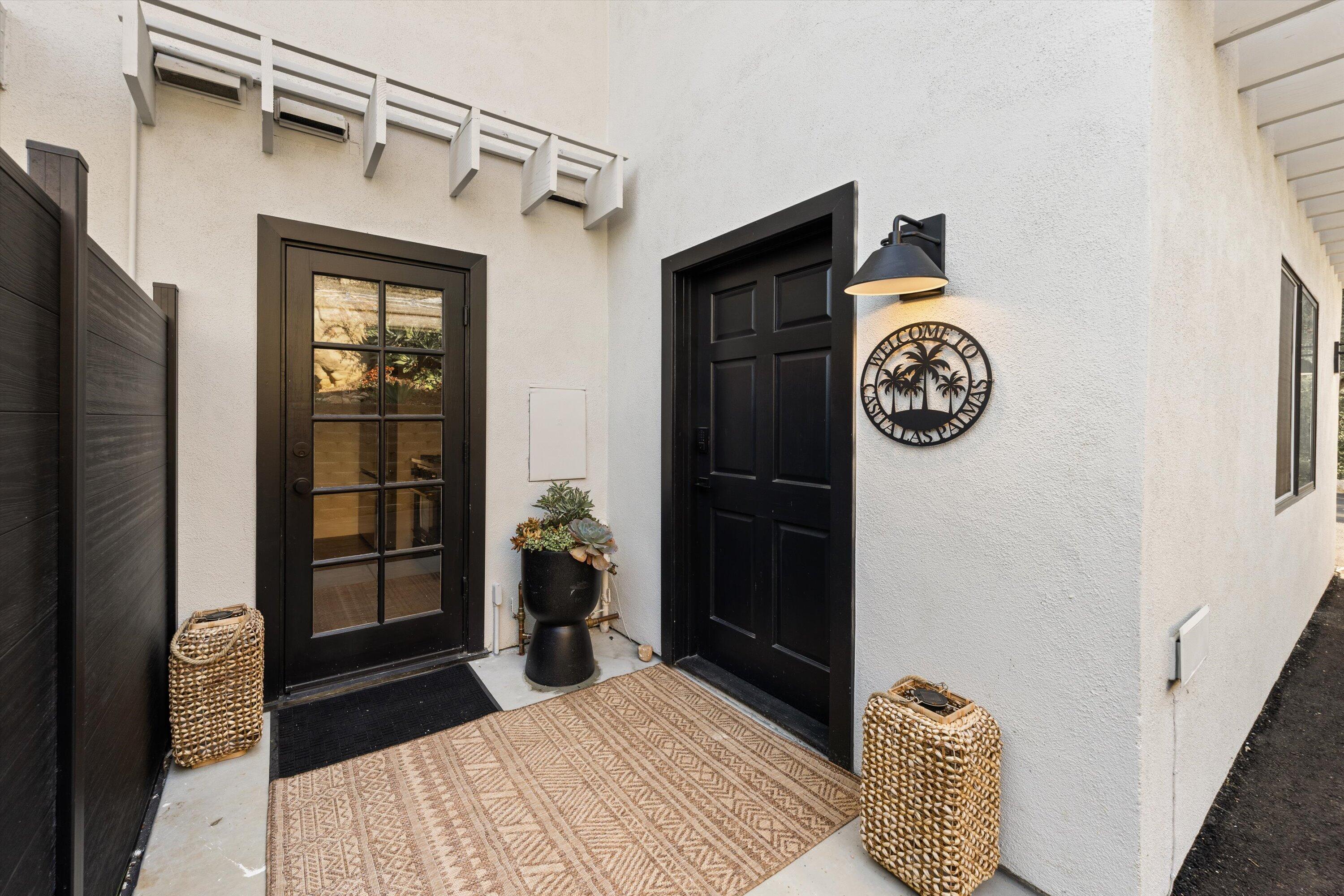 1378 Sycamore Canyon Road Santa Barbara, CA 93108 - Photo 18 of 46 Back Entry