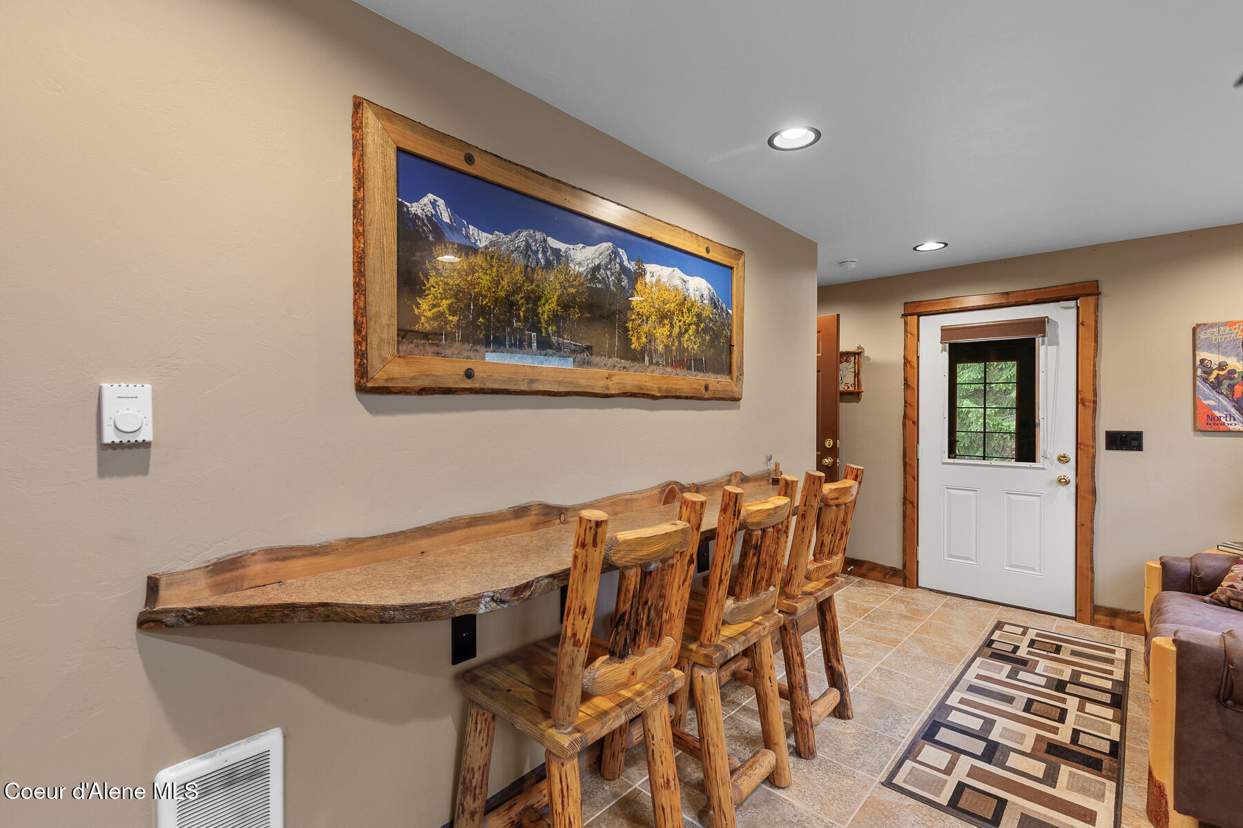 31756 North Riffle Road Spirit Lake, ID 83869 - Photo 20 of 48 Well built