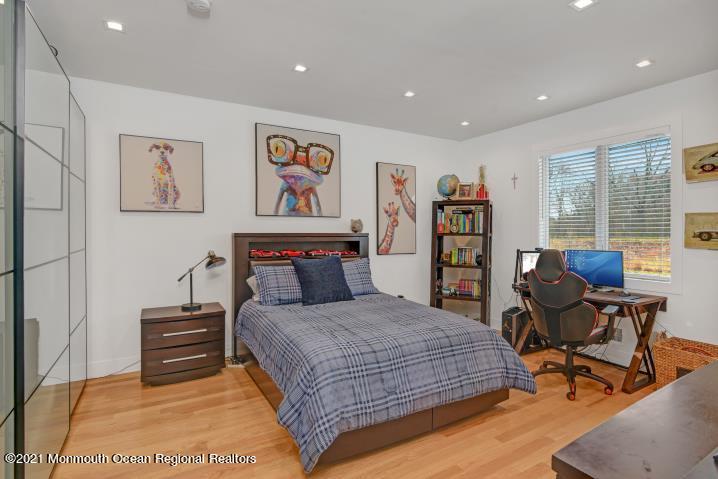 24 Texas Road Matawan, NJ 07747 - Photo 16 of 39 67968717-DD11-490F-8FE3-7D034F0C370E