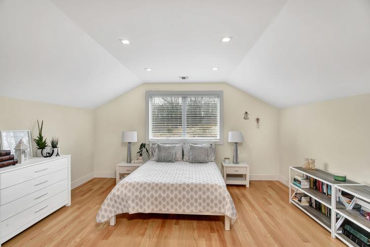 24 Texas Road Matawan, NJ 07747 - Photo 23 of 39 BBC0D593-B792-4989-A7F0-D6A2480B175A