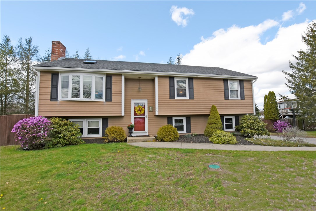 28 Blacksmith Road Seekonk, MA 02771 - Photo 1 of 33 Gallery Image 1