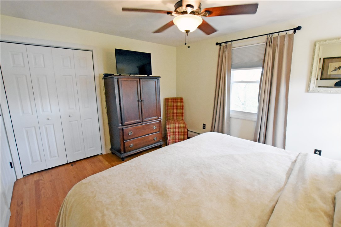 28 Blacksmith Road Seekonk, MA 02771 - Photo 14 of 33 Gallery Image 14