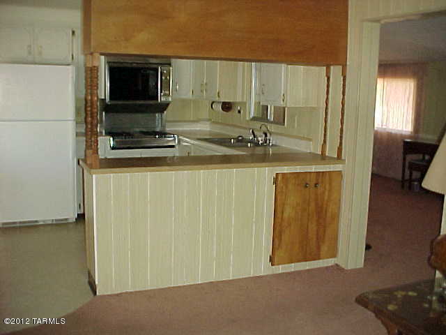 5956 West Rafter Cir Street Tucson, AZ 85713 - Photo 4 of 30
