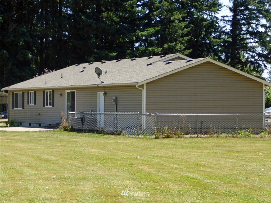 9112 James Road Southwest Rochester, WA 98579 - Photo 22 of 25