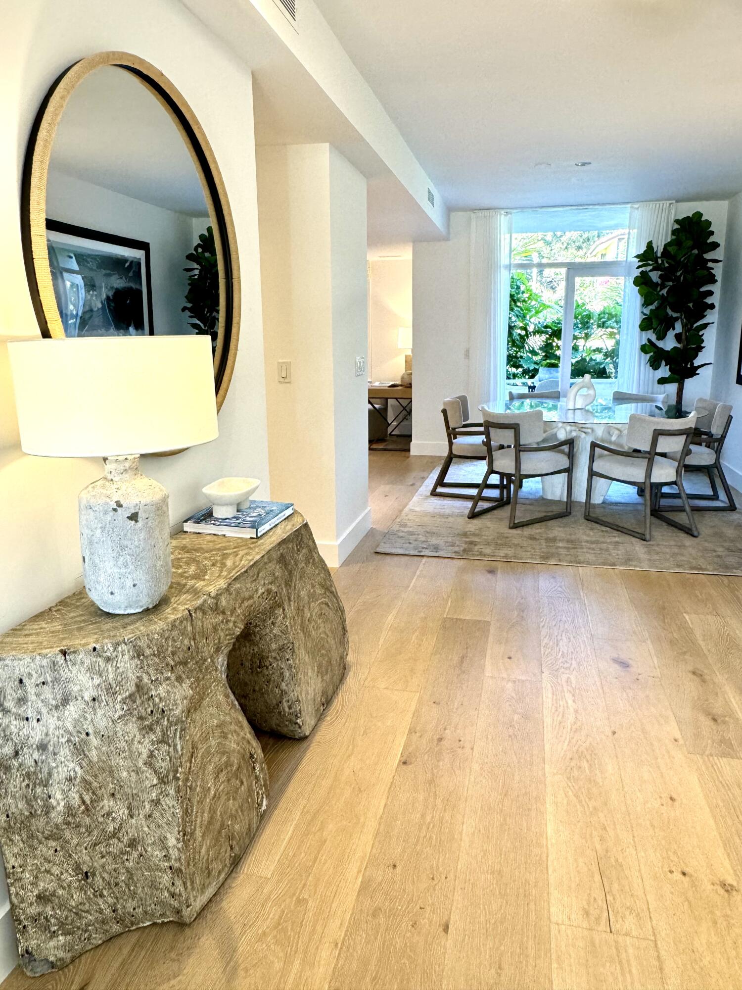 1300 Plaza Pacifica Montecito Ca Montecito, CA 93108 - Photo 16 of 35 Entry into Dining