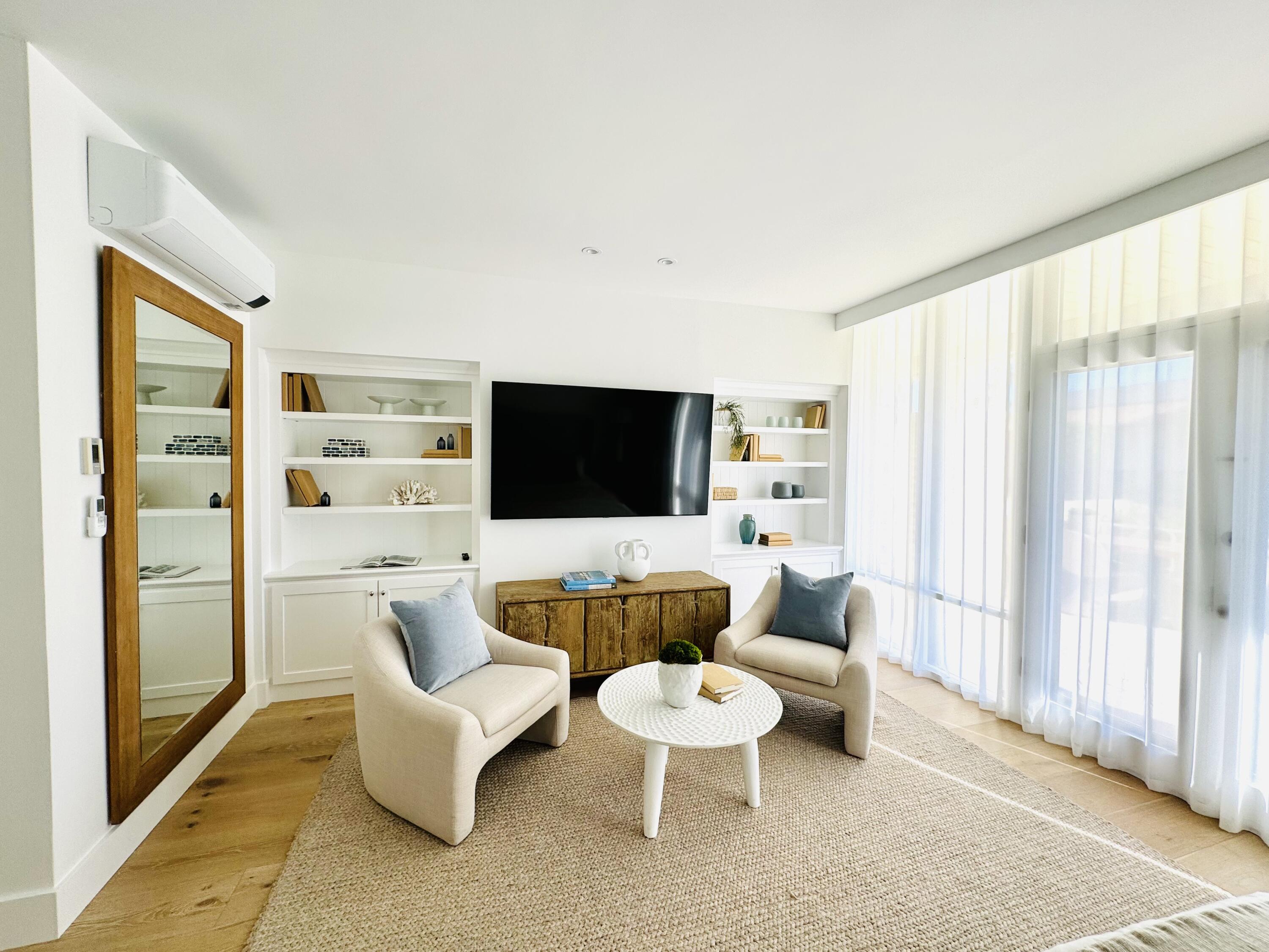 1300 Plaza Pacifica Montecito Ca Montecito, CA 93108 - Photo 18 of 35 Primary Sitting