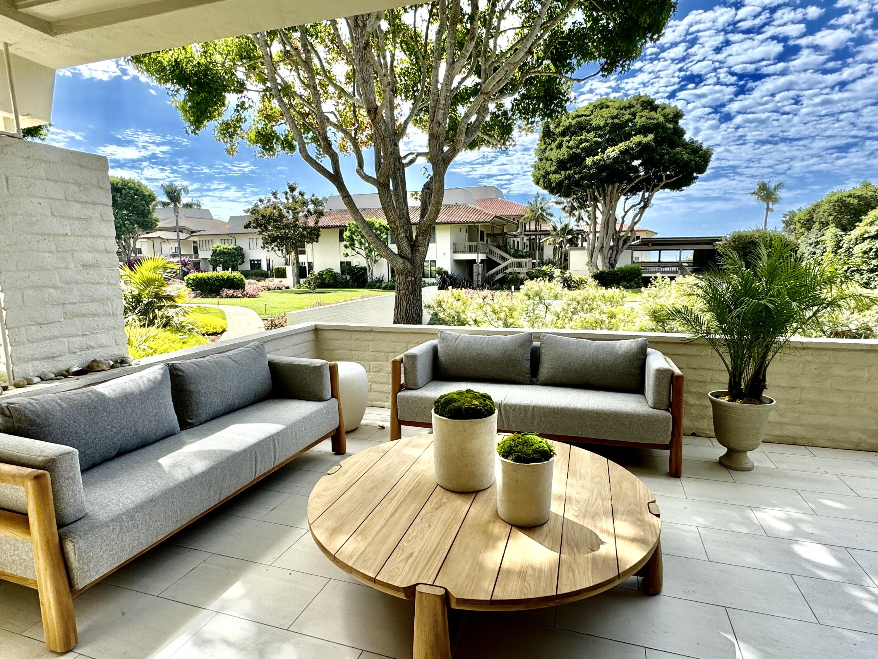 1300 Plaza Pacifica Montecito Ca Montecito, CA 93108 - Photo 20 of 35 Terrace off Living