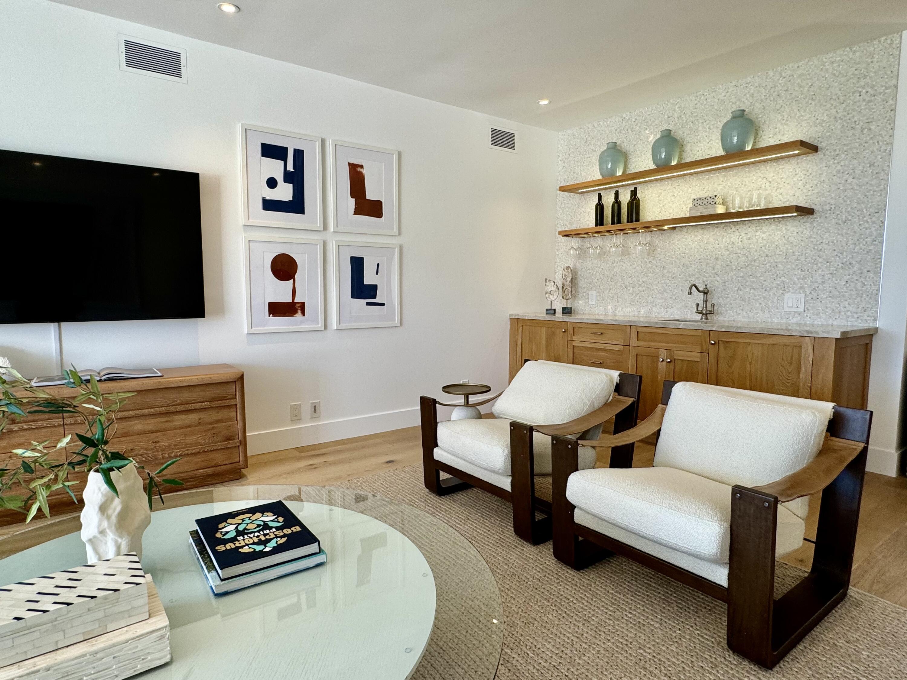 1300 Plaza Pacifica Montecito Ca Montecito, CA 93108 - Photo 7 of 35 Living Room w/ Wet Bar