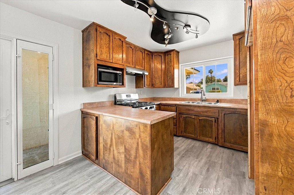6267 Sheridan Court Riverside, CA 92504 - Photo 13 of 36 Gallery Image 13