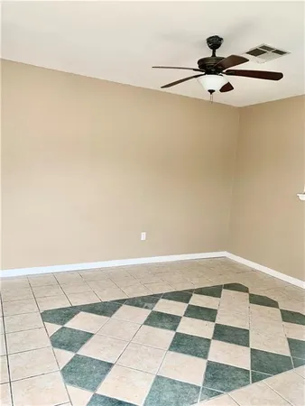 $800 | 468 Elm Street, Laplace, LA 70068