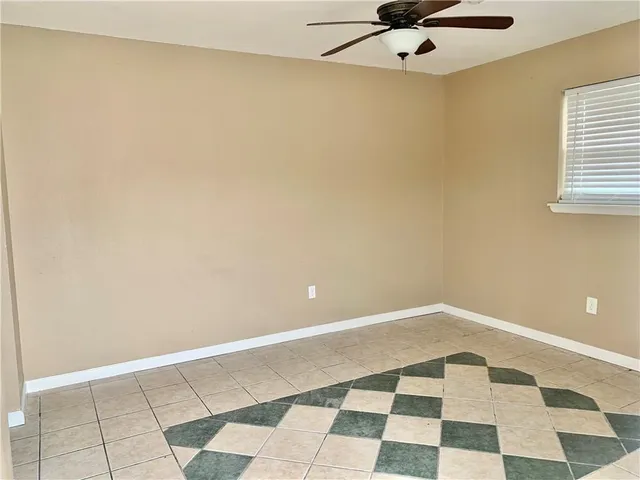 $800 | 468 Elm Street, Laplace, LA 70068